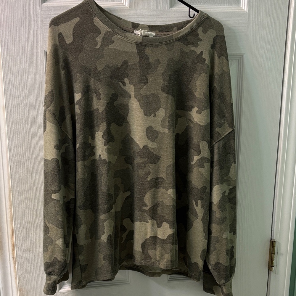 Olive & Oak Green Camouflage Top